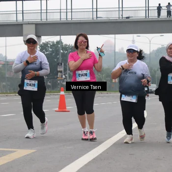 Runner Photo 7234359