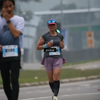 Runner Photo 7234417