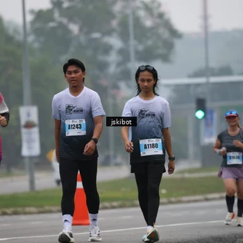 Runner Photo 7234427