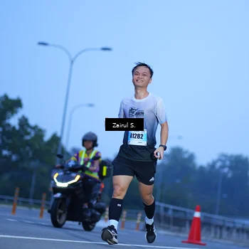 Runner Photo 7234496