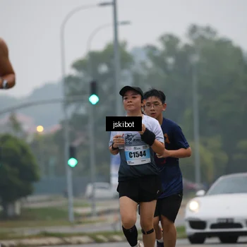 Runner Photo 7234504