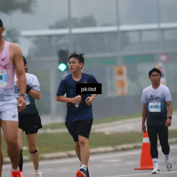 Runner Photo 7234524