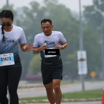 Runner Photo 7234734