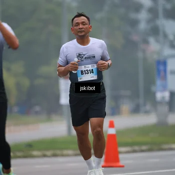 Runner Photo 7234741