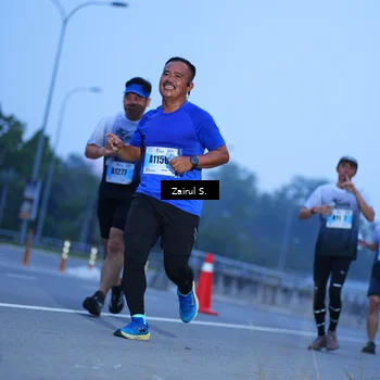 Runner Photo 7234768
