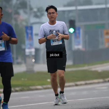 Runner Photo 7234838