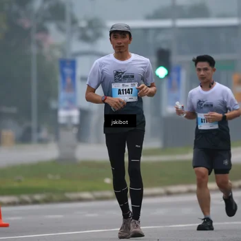 Runner Photo 7234896