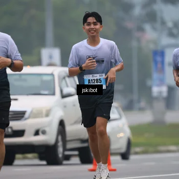 Runner Photo 7234931
