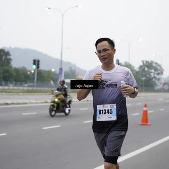 Runner Photo 7234940