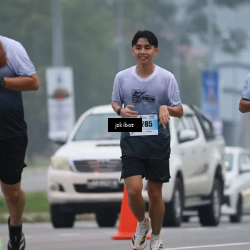 Runner Photo 7234942