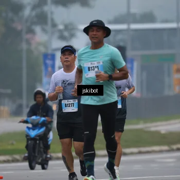 Runner Photo 7234978