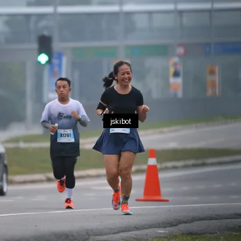 Runner Photo 7235115