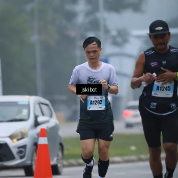 Runner Photo 7235166