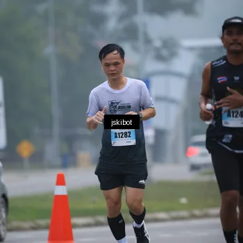 Runner Photo 7235167