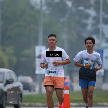 Runner Photo 7235316