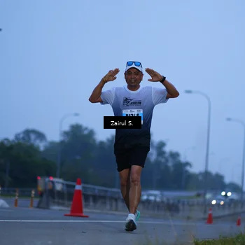Runner Photo 7235374