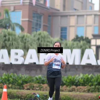 Runner Photo 7235431
