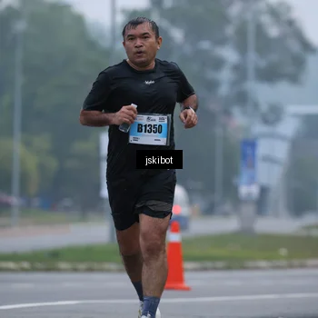 Runner Photo 7235457