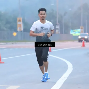 Runner Photo 7235492