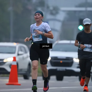 Runner Photo 7235497
