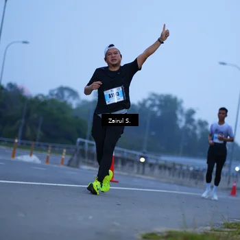 Runner Photo 7235592