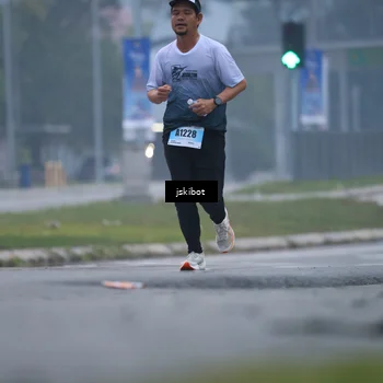Runner Photo 7235618