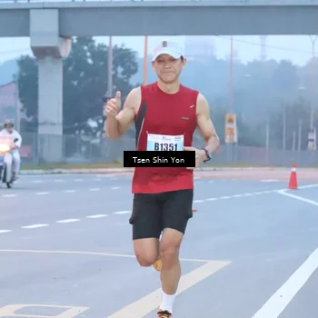 Runner Photo 7235650