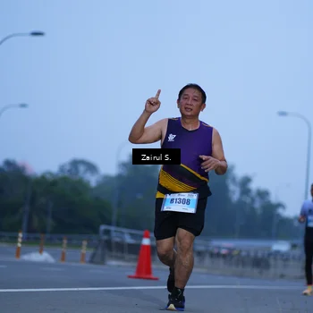 Runner Photo 7235658