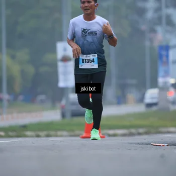 Runner Photo 7235677