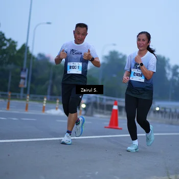 Runner Photo 7235899