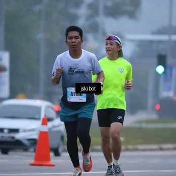 Runner Photo 7235924