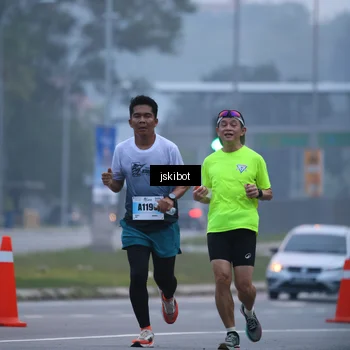 Runner Photo 7235933