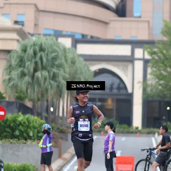 Runner Photo 7235956