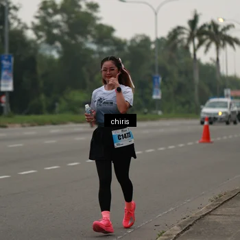 Runner Photo 7236041