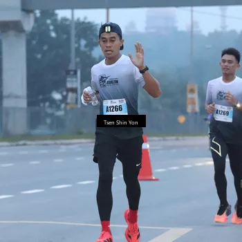 Runner Photo 7236096