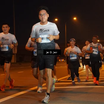 Runner Photo 7236149