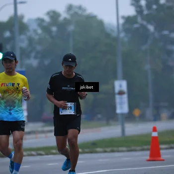 Runner Photo 7236209