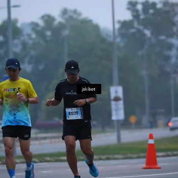 Runner Photo 7236211