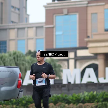 Runner Photo 7236325