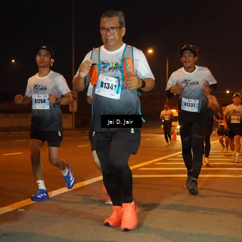 Runner Photo 7236350