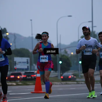 Runner Photo 7236355