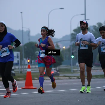 Runner Photo 7236382