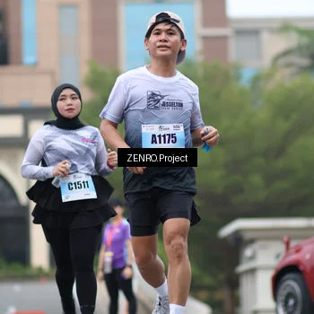 Runner Photo 7236399