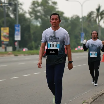 Runner Photo 7236433