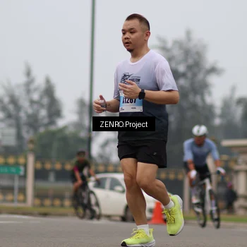 Runner Photo 7236468