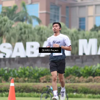 Runner Photo 7236643
