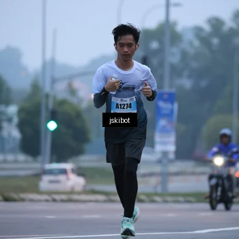 Runner Photo 7236657