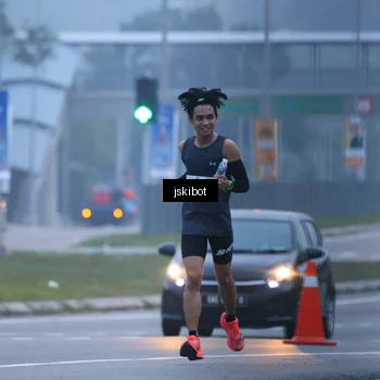 Runner Photo 7236733