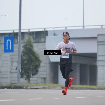 Runner Photo 7236750