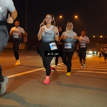 Runner Photo 7236751